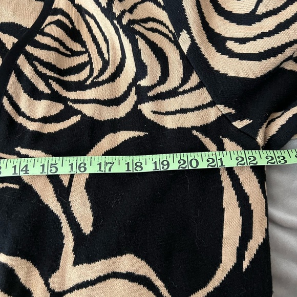 Chico's Black and Cream Rose Pattern Cardigan - Picture 8 of 8